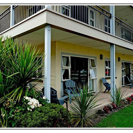 Lantern Court Motel Реефтон Экстерьер фото