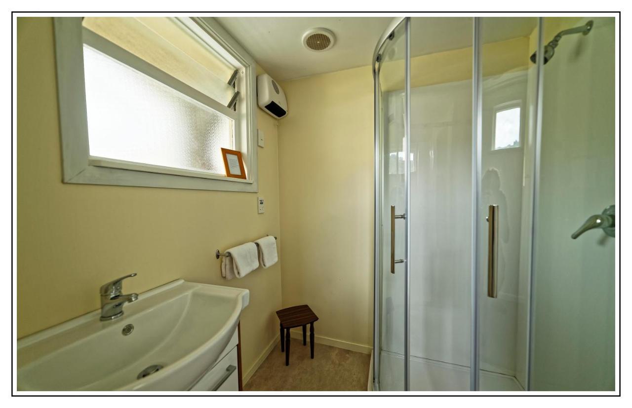 Lantern Court Motel Реефтон Экстерьер фото